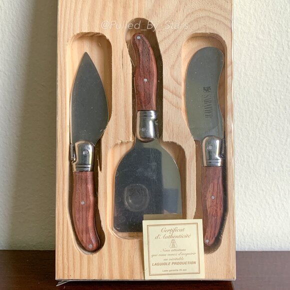 New Vintage Deadstock SABATIER Laguiole 3 Piece Rosewood Cheese Set in Wood Tray - Picture 3 of 16
